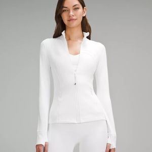 NWOT Lululemon Women's Nulu Jacket in White